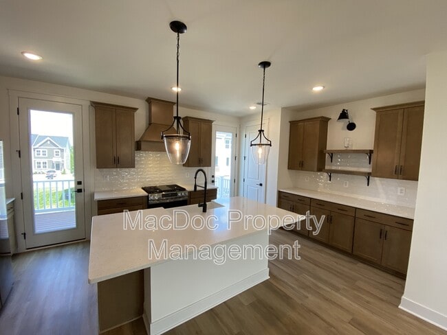 property at 4815 Jackson Village Pky