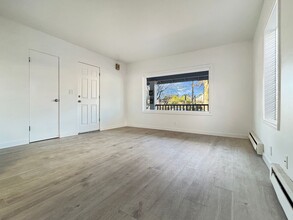 3022 Beacon Ave S-Unit -Unit A in Seattle, WA - Building Photo - Building Photo