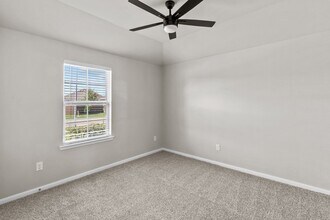 2218 Levant Ln in Mont Belvieu, TX - Building Photo - Building Photo