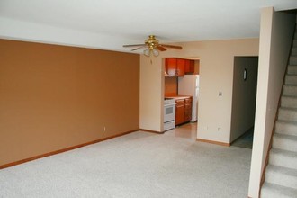 Lake St Town Homes in Excelsior, MN - Building Photo - Interior Photo