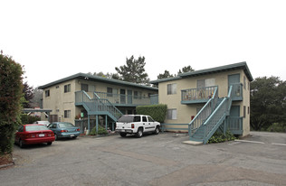 Creekside Apartments in Santa Cruz, CA - Building Photo