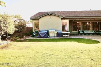 962 W Bluebird Dr in Chandler, AZ - Building Photo - Building Photo