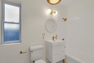 847 S Humphrey Ave, Unit 3 in Oak Park, IL - Foto de edificio - Building Photo