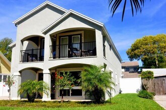 2905 W Bay Ct Ave in Tampa, FL - Building Photo - Building Photo