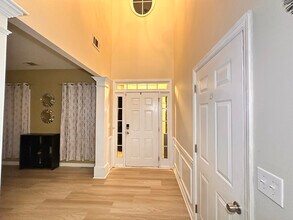 175 Mill Creek Dr in Canton, GA - Building Photo - Building Photo