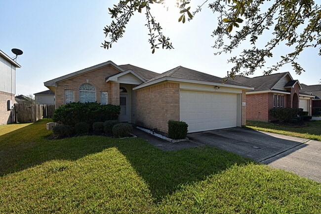 3838 St Simon Manor Dr in Houston, TX - Building Photo - Building Photo