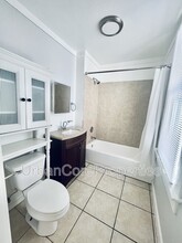419 4th St N in St. Petersburg, FL - Building Photo - Building Photo