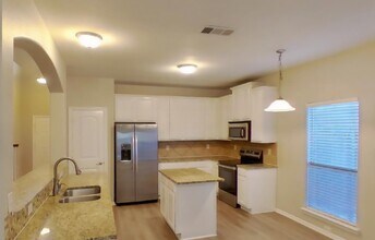 512 Wolf Dr in Forney, TX - Building Photo - Building Photo