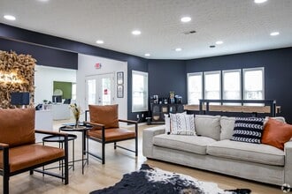 Hickory Creek in Columbus, OH - Building Photo - Building Photo