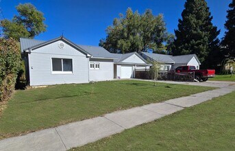 347 E Center St in Shelley, ID - Building Photo - Building Photo