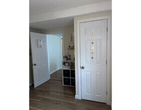 41 Winter St-Unit -2R in Fitchburg, MA - Foto de edificio - Building Photo