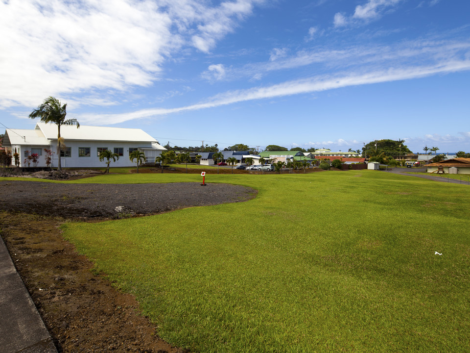 35 Kapiolani St in Hilo, HI - Building Photo