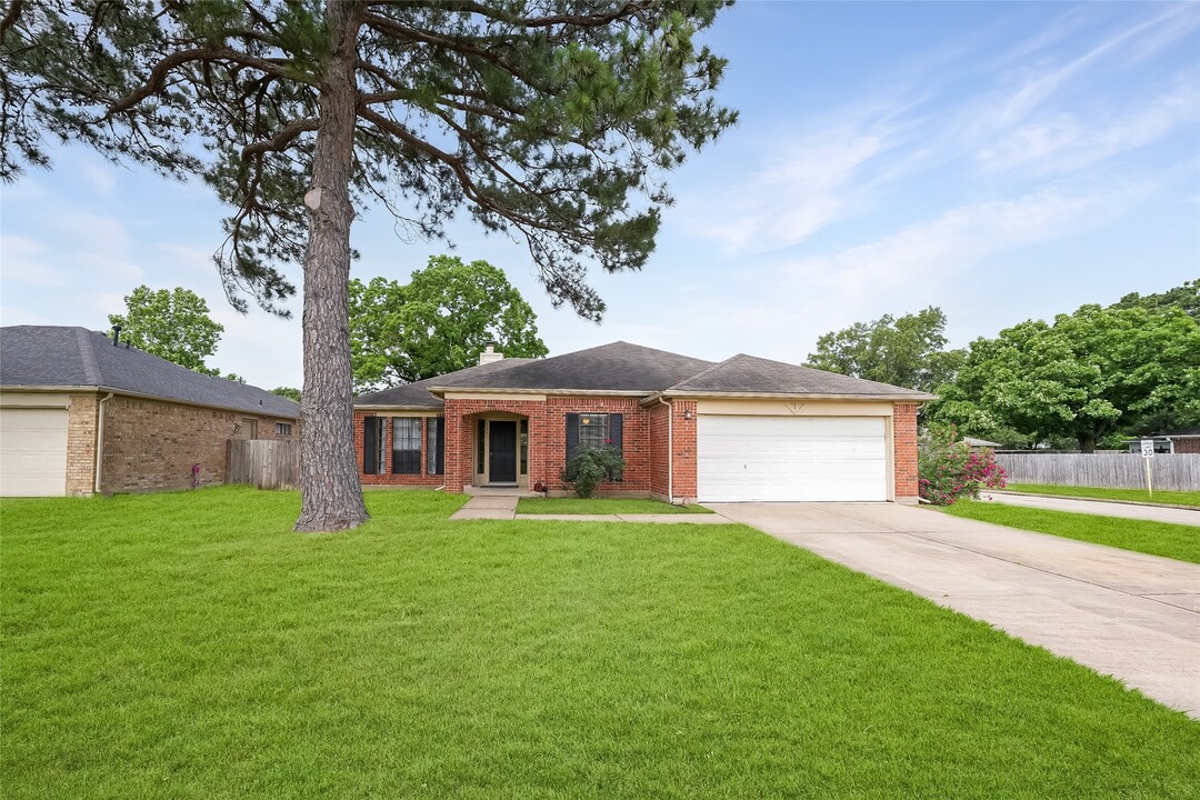 3247 N Mason Rd in Katy, TX - Building Photo