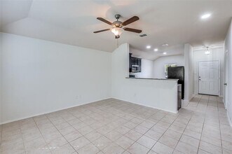 8928 Holliday Ln in Aubrey, TX - Building Photo - Building Photo