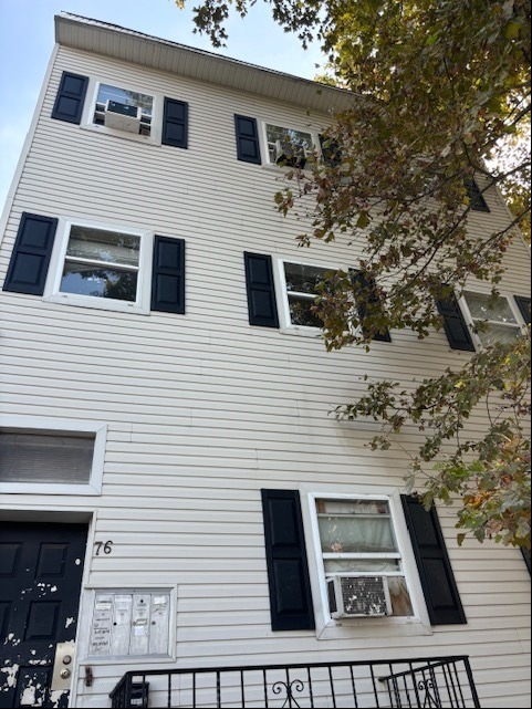 76 Vincent St in Newark, NJ - Building Photo