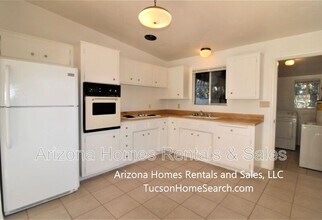 3535 N Country Club Rd in Tucson, AZ - Building Photo - Building Photo
