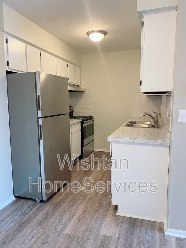 property at 218 Charleston Blvd
