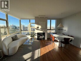 1316 W 11th Ave in Vancouver, BC - Building Photo