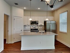 6042 Little Blf Cir in Mascotte, FL - Building Photo - Building Photo