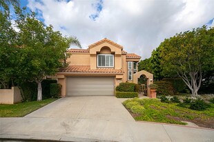 33 Belcanto in Irvine, CA - Building Photo