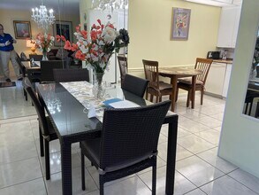 3025 Hythe B in Boca Raton, FL - Building Photo - Building Photo