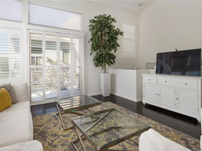 5315 Pacific Terrace in El Segundo, CA - Building Photo - Building Photo