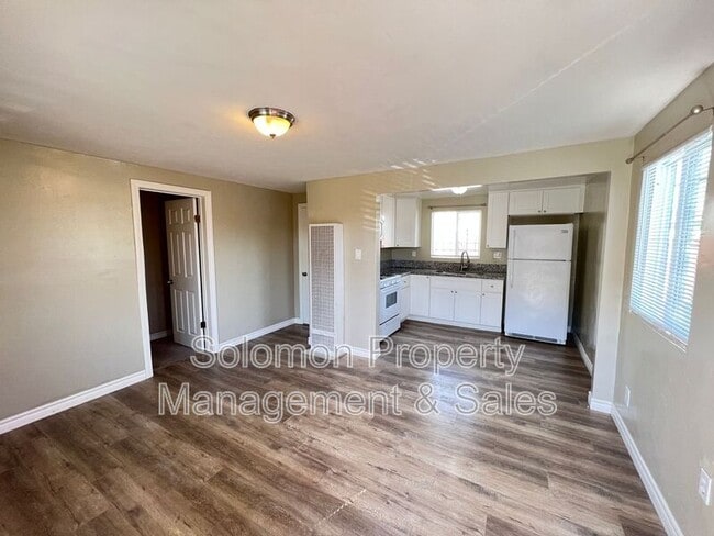 3329 Polk Ave in San Diego, CA - Building Photo - Building Photo