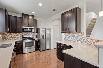 12036 Pecangate Way in Manor, TX - Building Photo - Building Photo