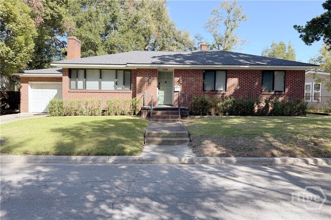 property at 2024 California Ave
