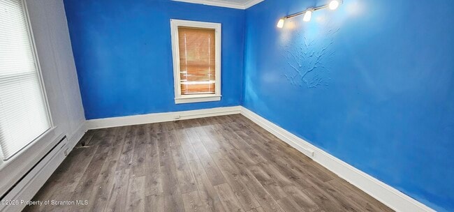 1319 Washburn St in Scranton, PA - Building Photo - Building Photo