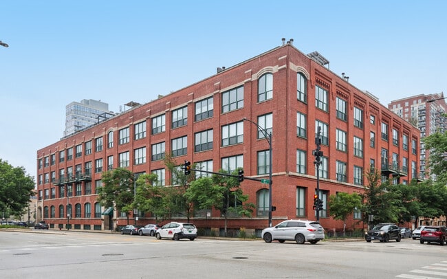 property at 1727 S Indiana Ave