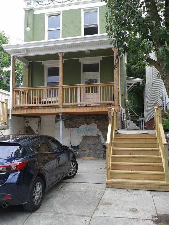 238 Klotter Ave in Cincinnati, OH - Building Photo