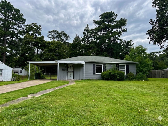 property at 1156 Cottondale Rd