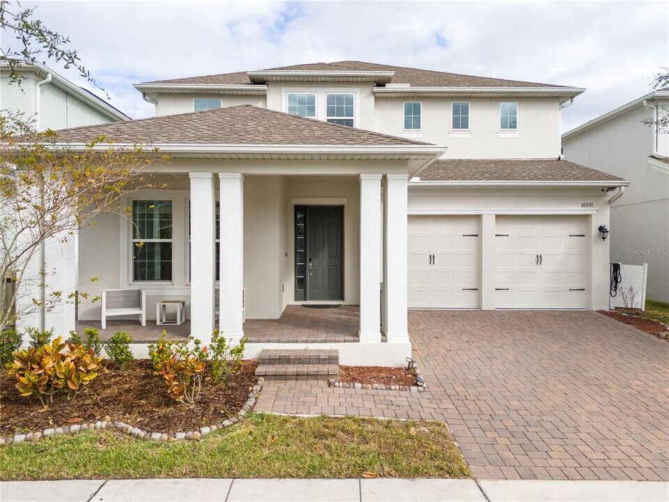 10551 Petrillo Wy in Winter Garden, FL - Building Photo