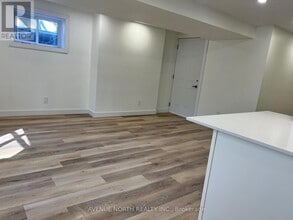 480 River Rd in Ottawa, ON - Building Photo - Building Photo