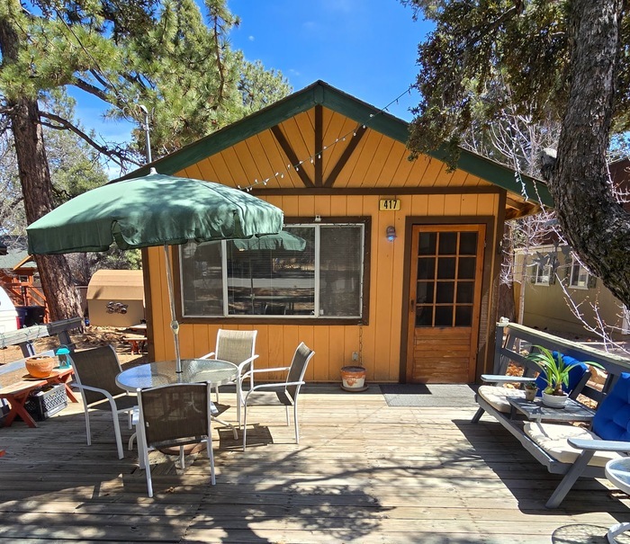 417 Spruce Ln in Big Bear, CA - Building Photo