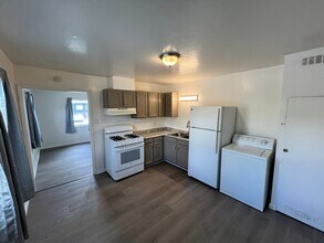 344 Thoma St in Reno, NV - Building Photo - Building Photo