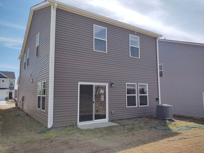 326 Hyssop Ct in Fort Mill, SC - Building Photo - Building Photo