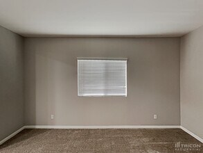 10749 Fenway Park Ave in Las Vegas, NV - Building Photo - Building Photo