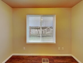 37828 Hamilton Ridge Dr in Sandy, OR - Building Photo - Building Photo