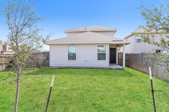9311 Somers Branch in San Antonio, TX - Building Photo - Building Photo