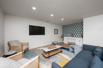 Cheswick Village in West Lafayette, IN - Foto de edificio - Interior Photo