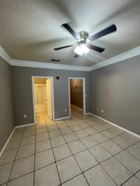 8848 Villa View Cir, Unit 308 in Orlando, FL - Building Photo