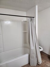 2264 13th St in Reedley, CA - Building Photo - Building Photo