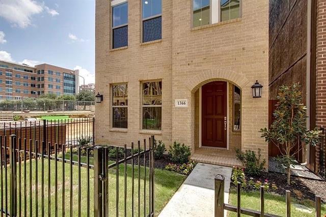 1366 Branchwood Pl in Dallas, TX - Foto de edificio - Building Photo