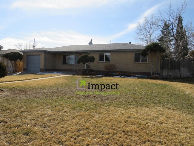 5564 E Utah Pl in Denver, CO - Building Photo - Building Photo