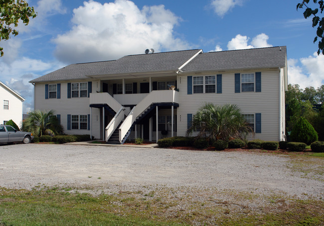 4235-4255 Thomas St in Loris, SC - Building Photo - Building Photo