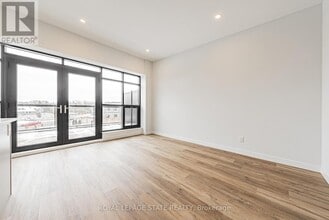 555 Sanatorium Rd in Hamilton, ON - Building Photo - Building Photo