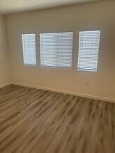 8081 Trapper Rnch Rd in Roseville, CA - Building Photo - Building Photo