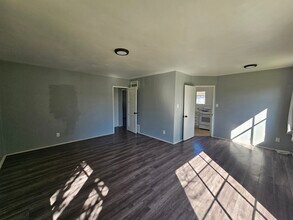 8775 Tilden Ave in Panorama City, CA - Building Photo - Building Photo